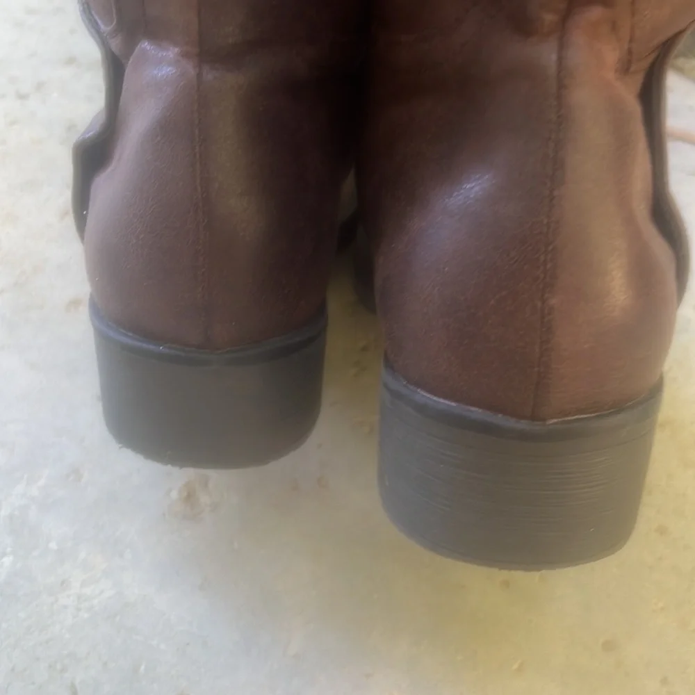 BareTraps women stylish